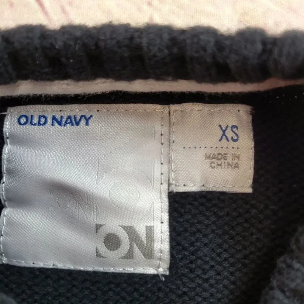 Old Navy Black sweater XS